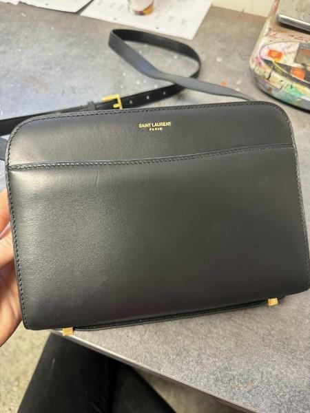 Rénovation d'un sac à main Yves Saint-Laurent en région parisienne