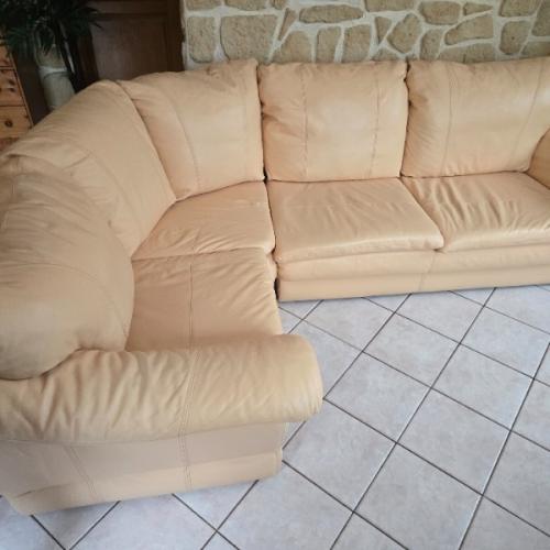 Rénovation complète d'un canapé d'angle en cuir