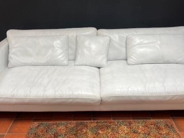 Comment changer la couleur de mon canapé et de mon fauteuil en cuir ?