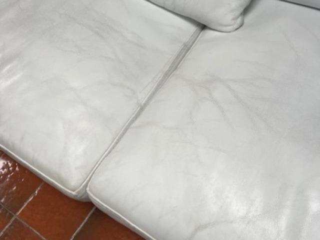 Comment changer la couleur de mon canapé et de mon fauteuil en cuir ?