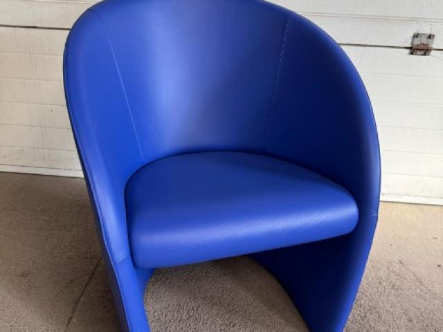 Comment moderniser ses meubles en cuir en changeant de couleur ?